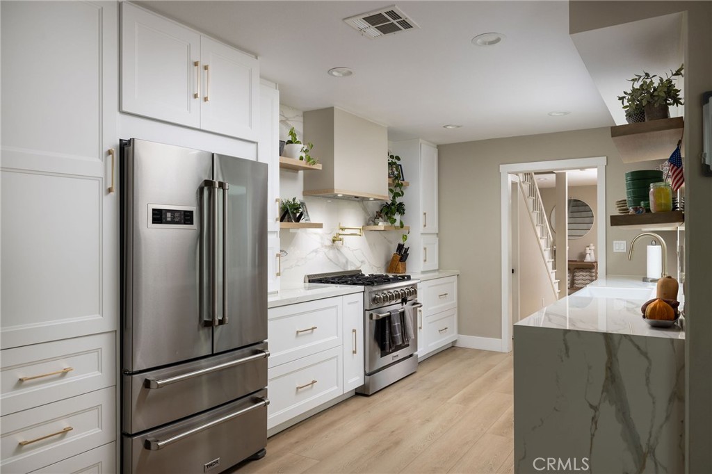 207 21st, Huntington Beach CA 92648 - photo 16