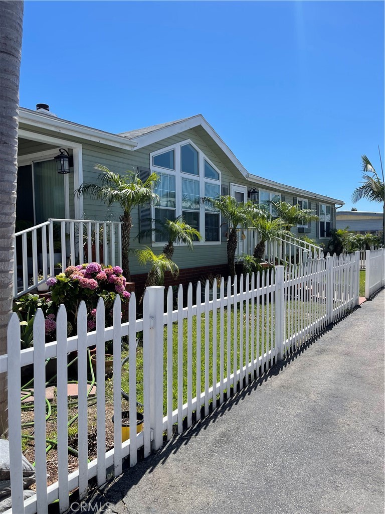 20701 Beach Blvd 147, Huntington Beach CA 92648 - photo 2