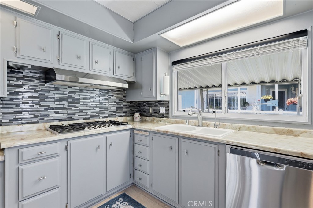 20701 Beach Boulevard 257, Huntington Beach CA 92648 - photo 14