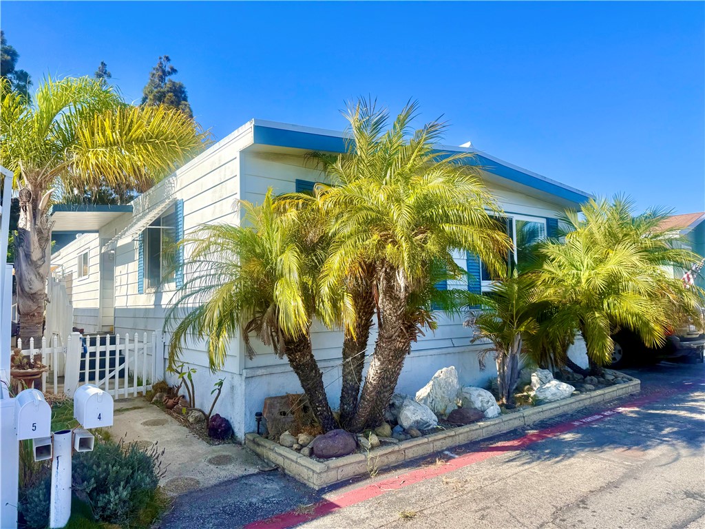 20701 Beach Boulevard 4, Huntington Beach CA 92648 - photo 4