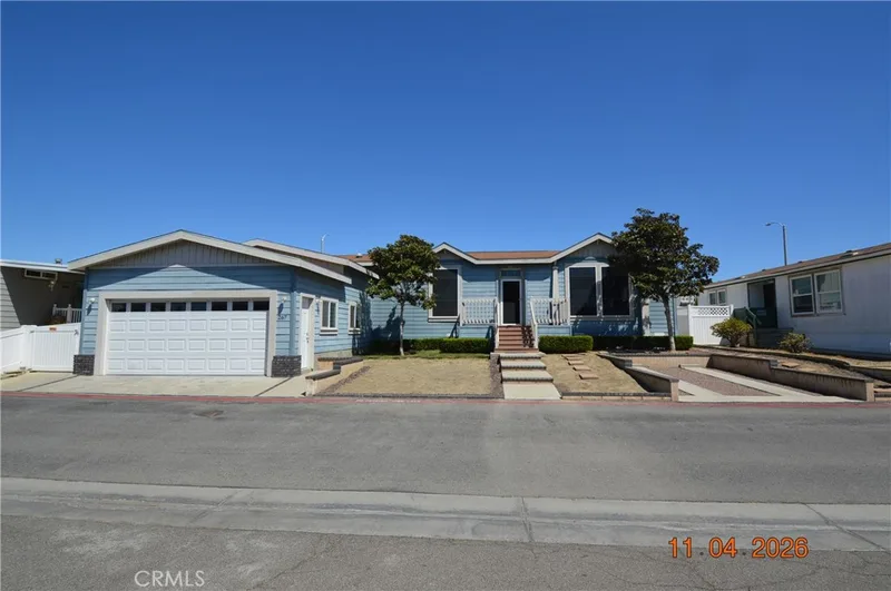 20701 Beach, Huntington Beach