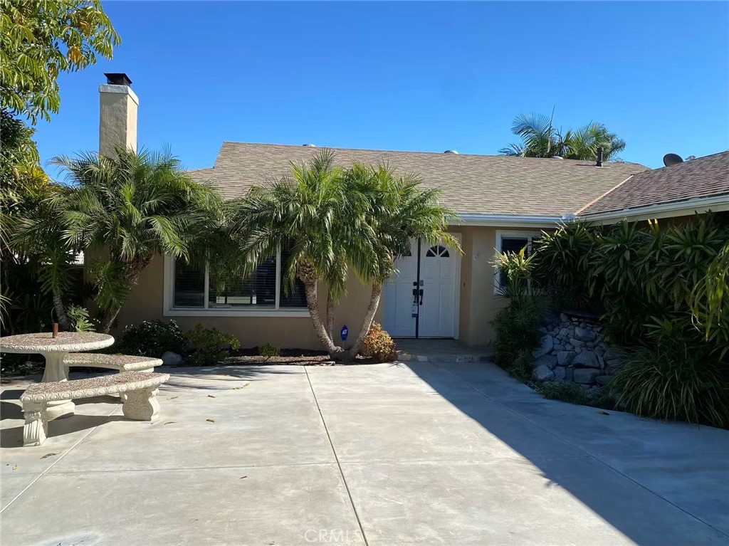 20702 Elizabeth, Huntington Beach CA 92646 - photo 3