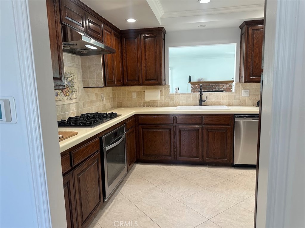 20782 Catamaran, Huntington Beach CA 92646 - photo 4