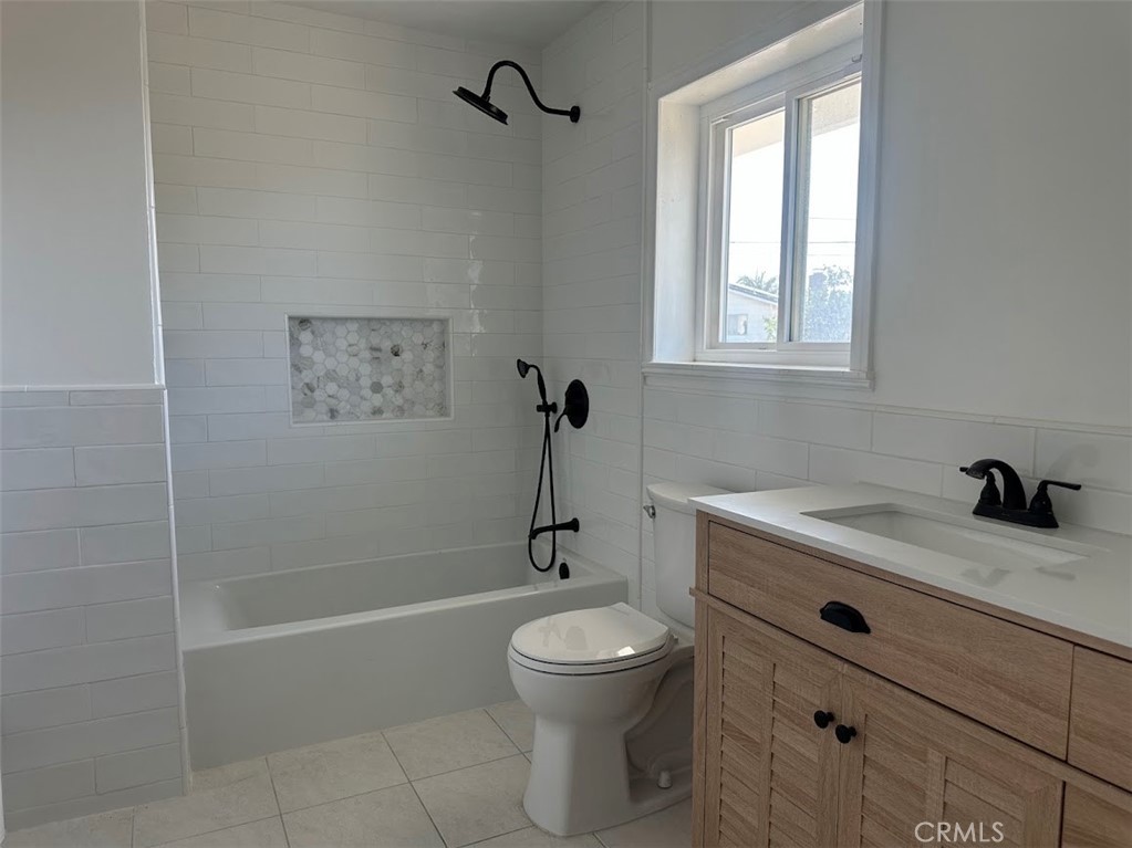 20782 Catamaran, Huntington Beach CA 92646 - photo 8