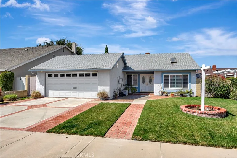 20791 Hunter Lane, Huntington Beach, CA 92646