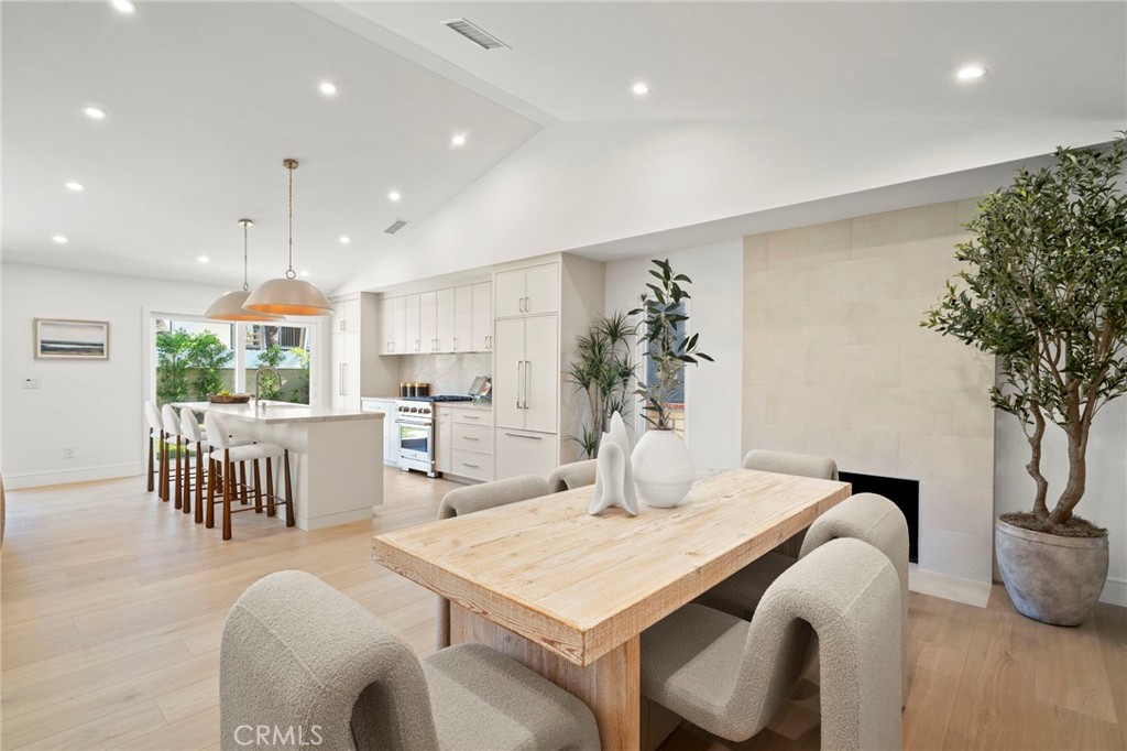 Dining room and kitchen - 20852 Farnsworth Lane, Huntington Beach CA 92646 - photo 15