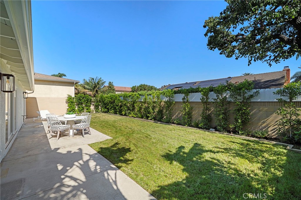 Backyard - 20852 Farnsworth Lane, Huntington Beach CA 92646 - photo 31