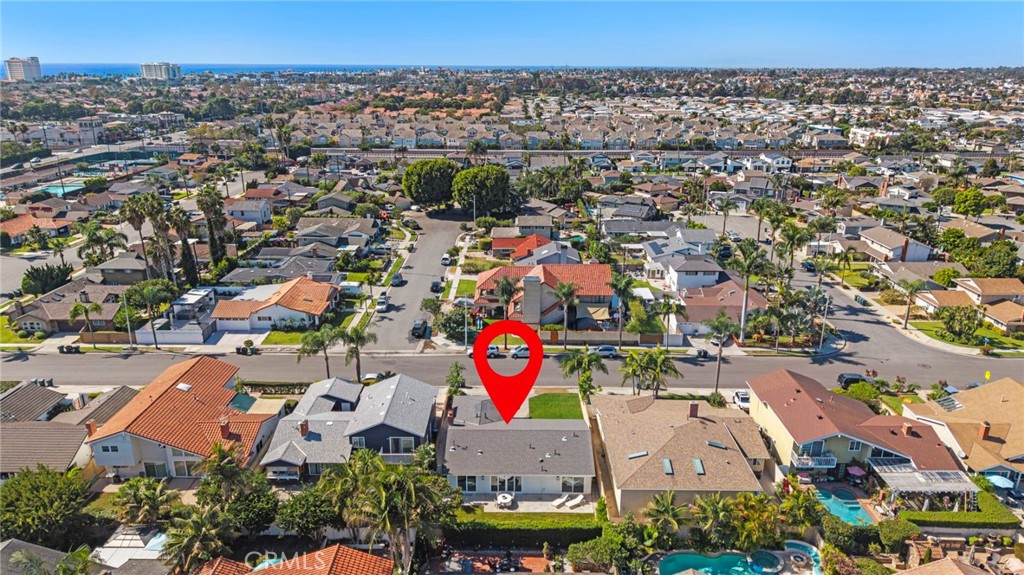 Feel the ocean breezes - 20852 Farnsworth Lane, Huntington Beach CA 92646 - photo 37