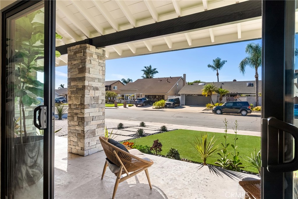 20902 Balgair, Huntington Beach CA 92646 - photo 9