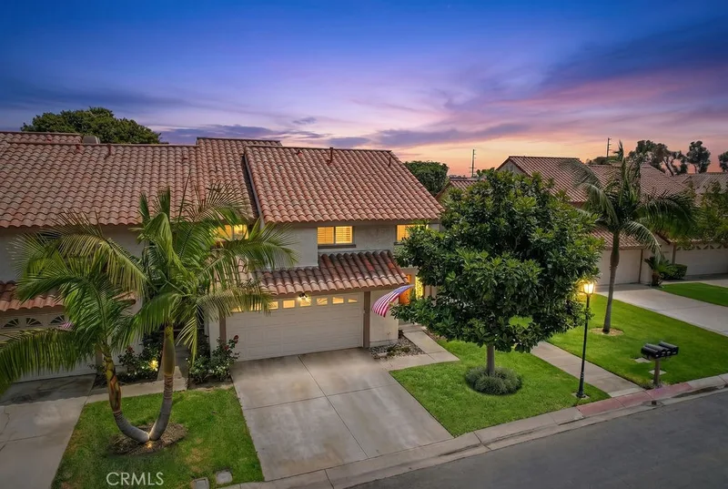 20932 Coastview Lane, Huntington Beach