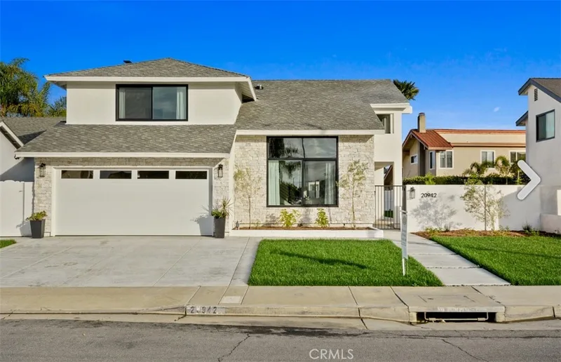 20942 Queens Park, Huntington Beach, CA 92646