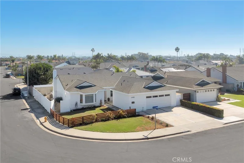 21032 Shepherd, Huntington Beach, CA 92646