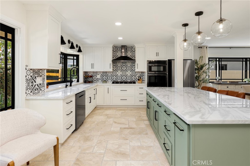 21052 Amberwick Lane, Huntington Beach CA 92646 - photo 1