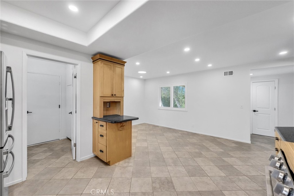 21061 Miramar Lane, Huntington Beach CA 92646 - photo 13