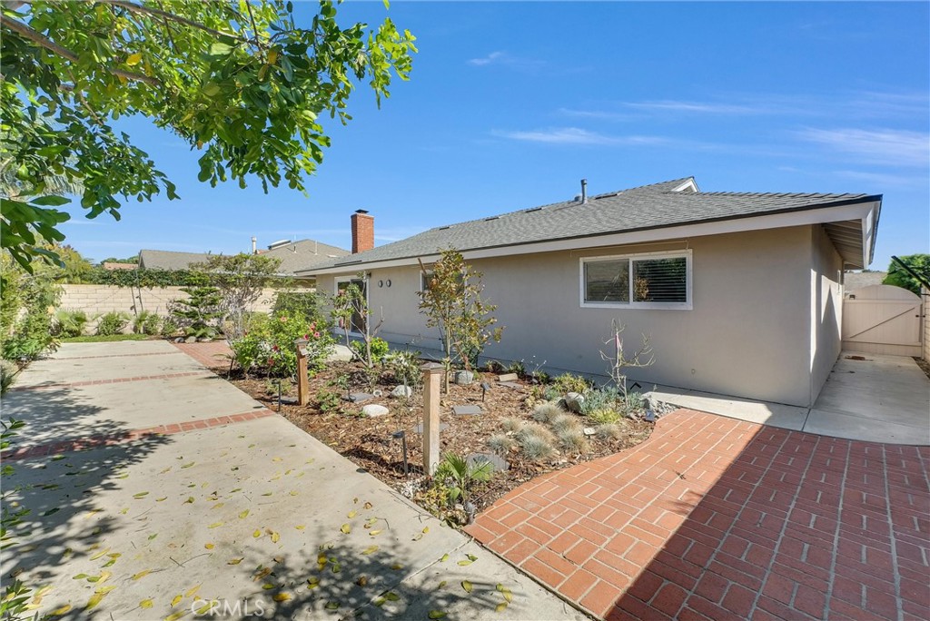 21061 Miramar Lane, Huntington Beach CA 92646 - photo 28