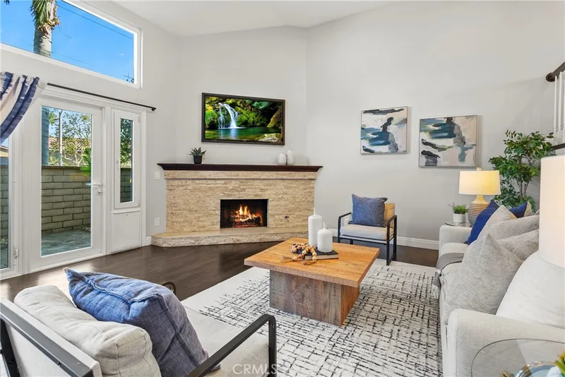 21066 Poolside, Huntington Beach, CA 92648