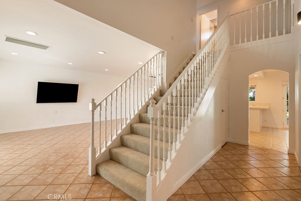 21072 Amberwick, Huntington Beach CA 92646 - photo 14