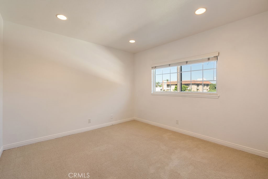 21072 Amberwick, Huntington Beach CA 92646 - photo 16
