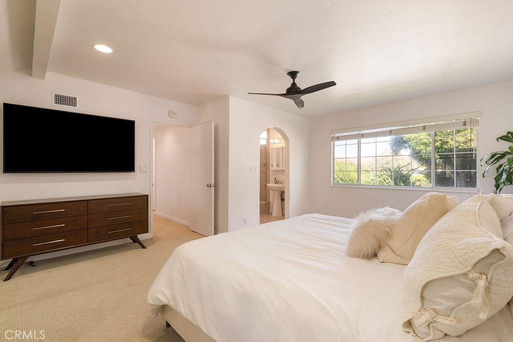 21072 Amberwick, Huntington Beach CA 92646 - photo 19