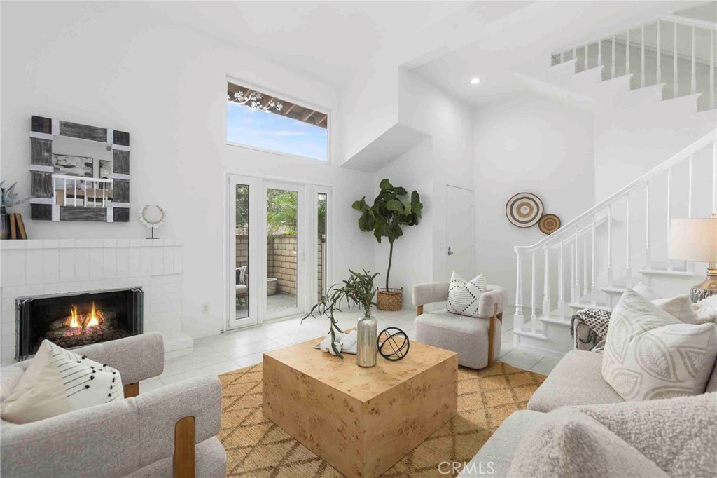 21072 Poolside, Huntington Beach CA 92648 - photo 5
