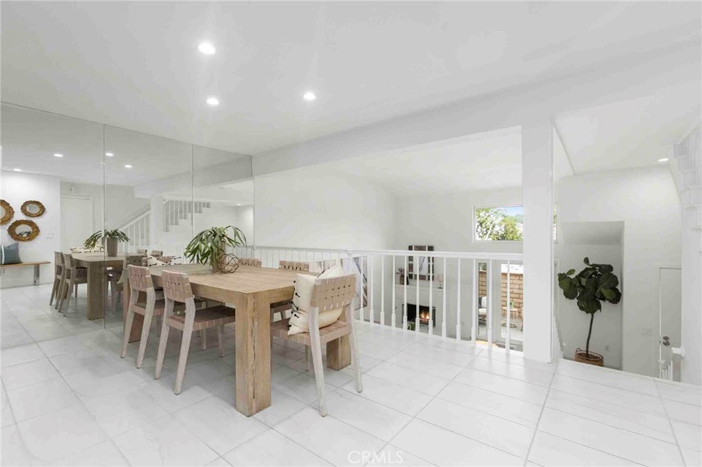 21072 Poolside, Huntington Beach CA 92648 - photo 11