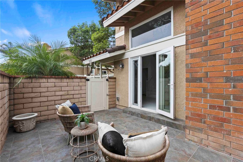 21072 Poolside, Huntington Beach CA 92648 - photo 22