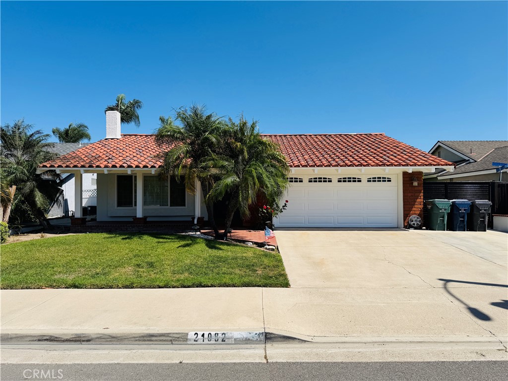 21082 Cocobana, Huntington Beach CA 92646 - photo 1