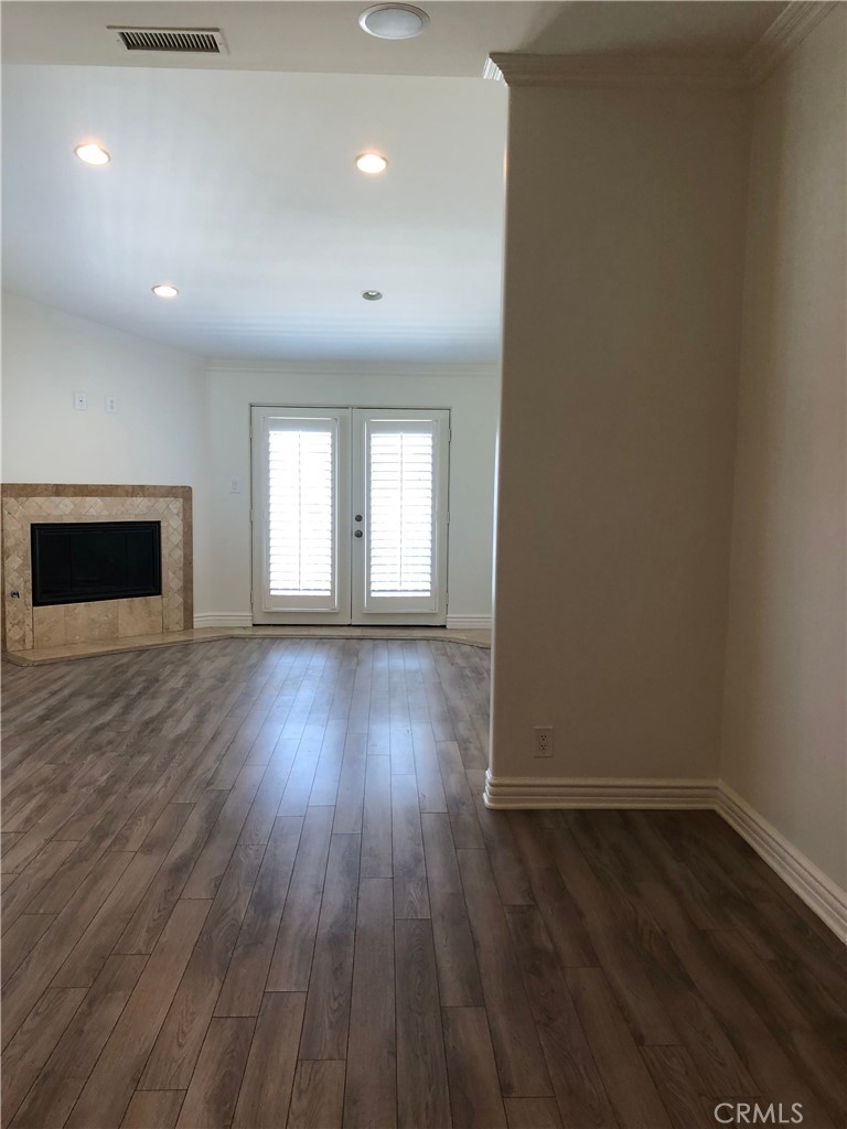 211 7th Street, Huntington Beach CA 92648 - photo 17