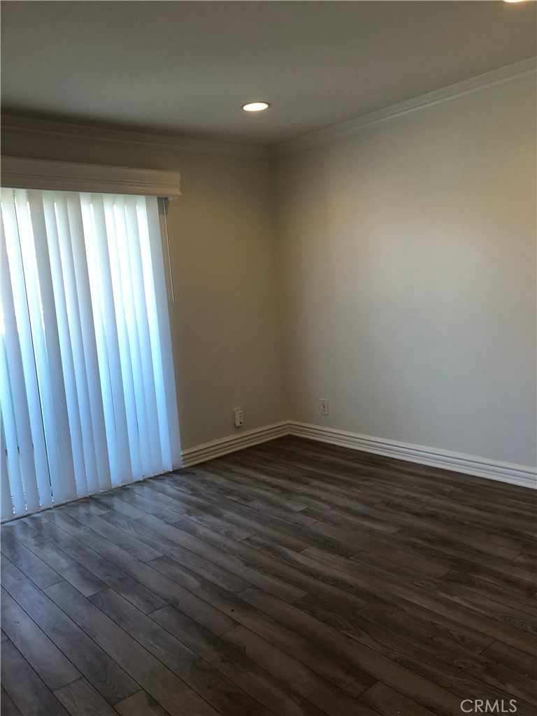 211 7th Street, Huntington Beach CA 92648 - photo 24