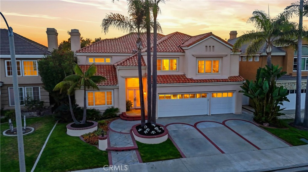 21171 Hillsdale Lane, Huntington Beach CA 92646 - photo 1