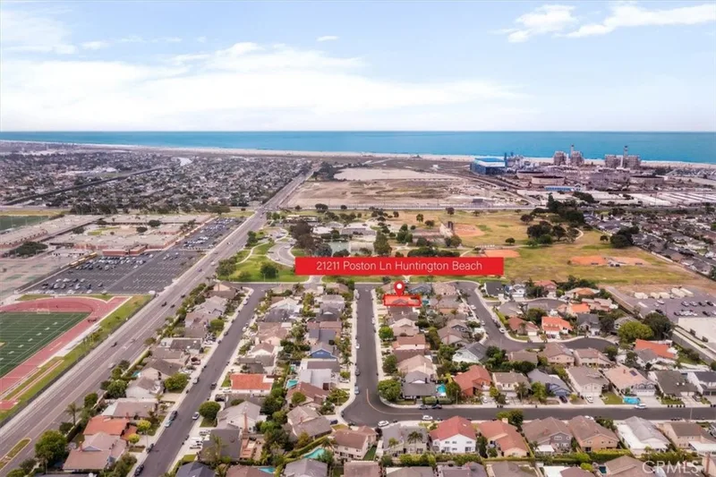 21211 Poston Lane, Huntington Beach, CA 92646