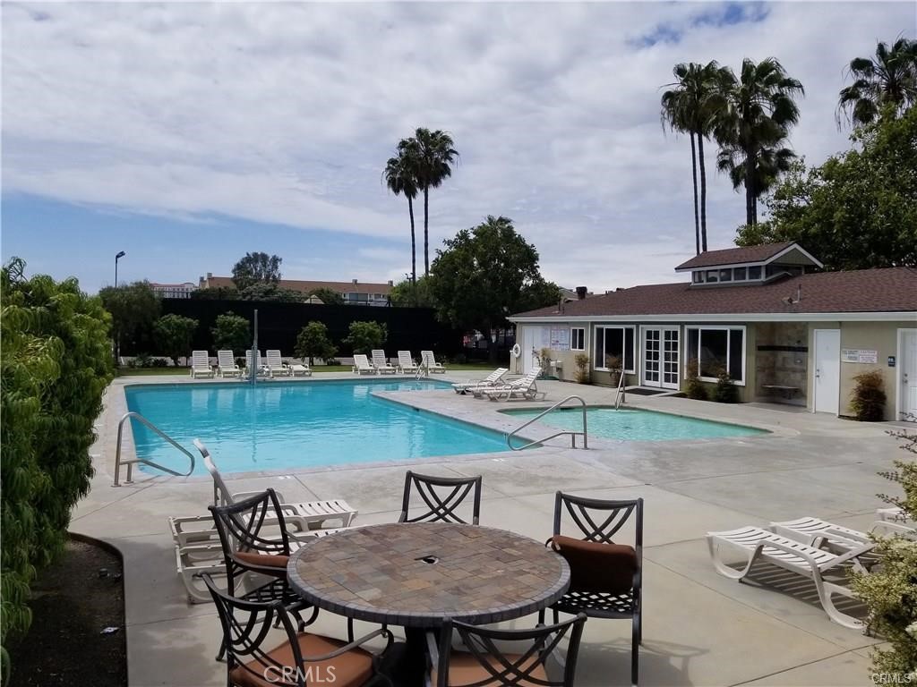 21281 Freeport Lane, Huntington Beach CA 92646 - photo 19