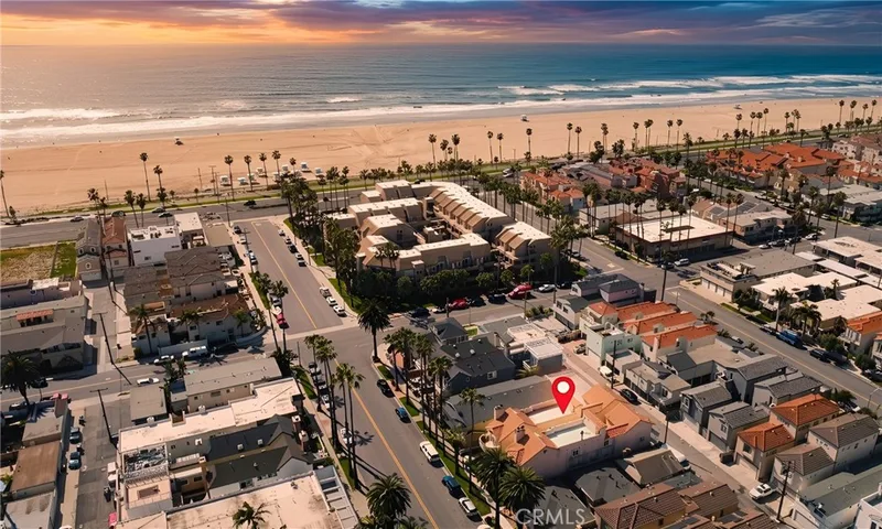 213 12th Street, Huntington Beach, CA 92648