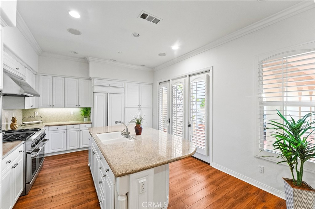 21306 Balerma, Huntington Beach CA 92648 - photo 19