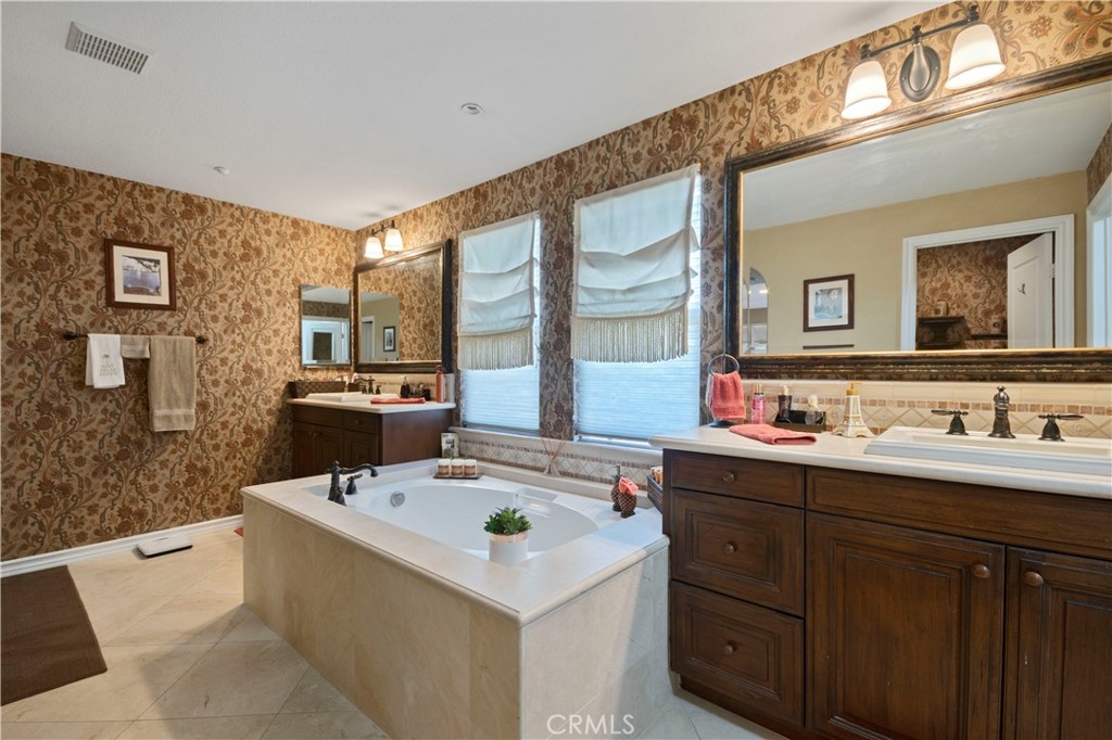 21320 Veleta Circle, Huntington Beach CA 92648 - photo 24