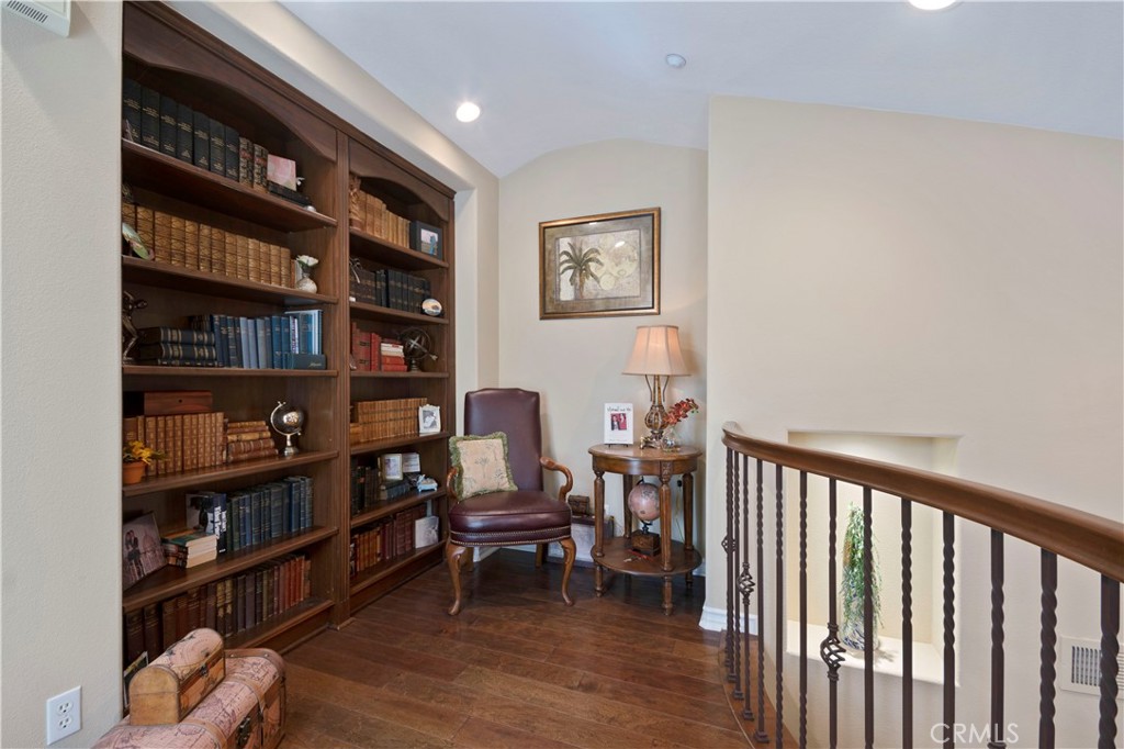 21320 Veleta Circle, Huntington Beach CA 92648 - photo 26