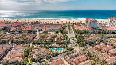 21335 Cieza, Huntington Beach