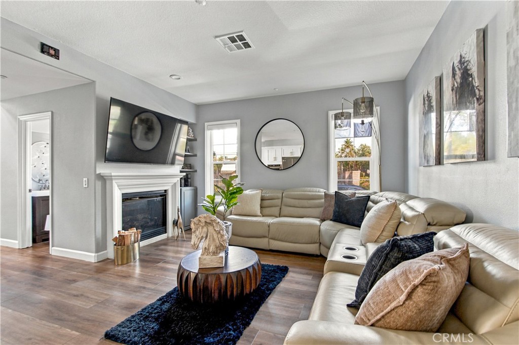21335 Cieza, Huntington Beach CA 92648 - photo 12
