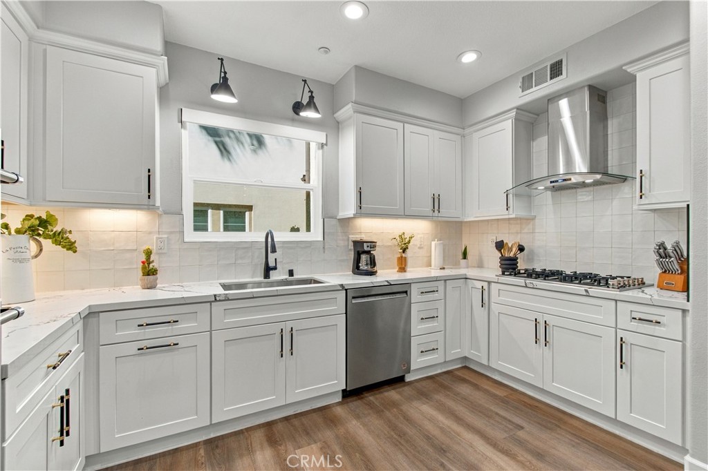 21335 Cieza, Huntington Beach CA 92648 - photo 22