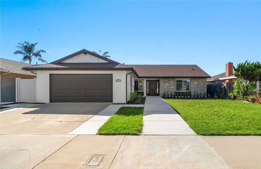 Less than a mile from the Pacific Ocean - 21341 Seaforth Lane, Huntington Beach CA 92646 - photo 2