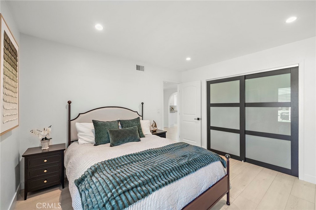 Frosted-glass closet doors - 21341 Seaforth Lane, Huntington Beach CA 92646 - photo 27