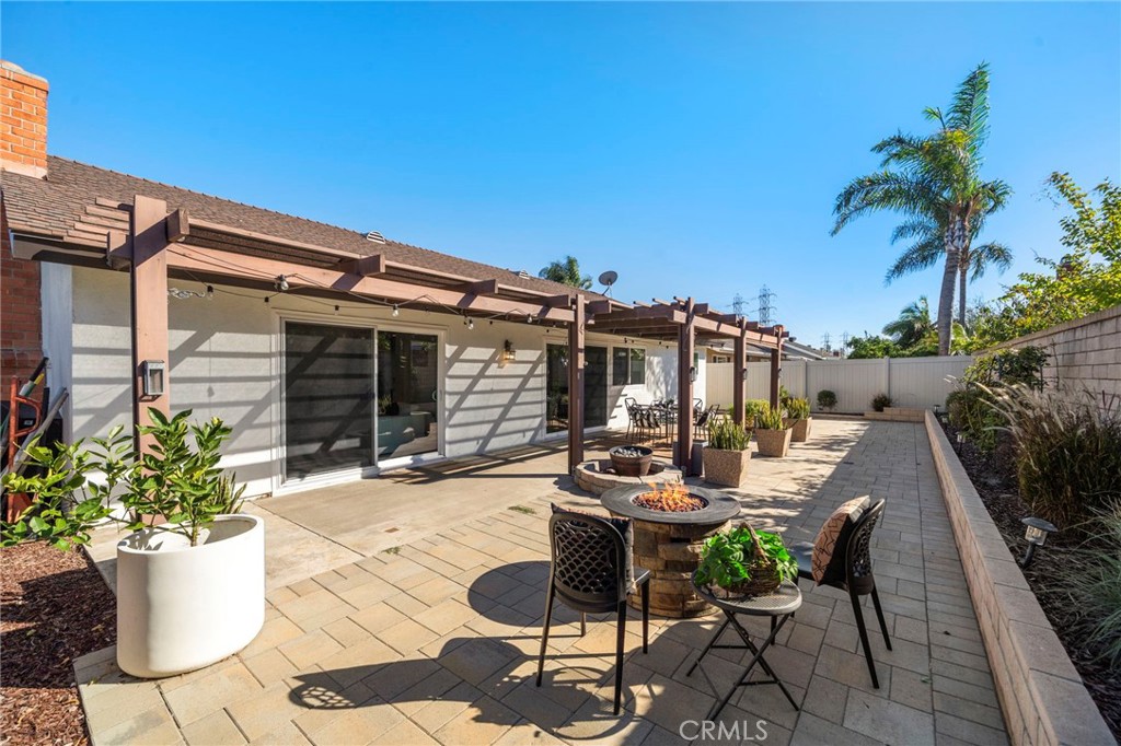 Outdoor lighting, concrete and paver decking - 21341 Seaforth Lane, Huntington Beach CA 92646 - photo 31