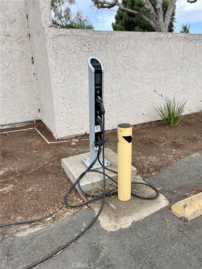 Over 14 Private Community Charging Stations - 21372 Brookhurst Street 727, Huntington Beach CA 92646 - photo 9