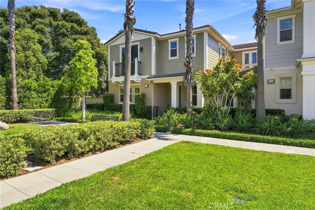 21380 Abigail Lane, Huntington Beach CA 92646 - photo 3