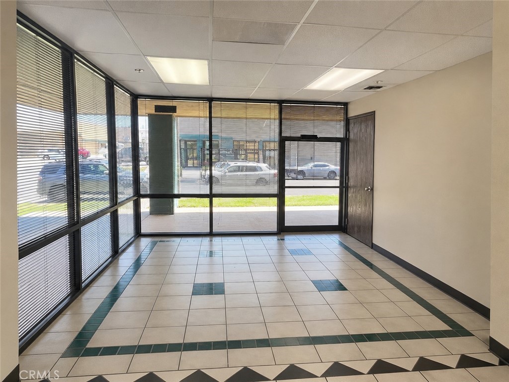 21561 Surveyor 2B, Huntington Beach CA 92646 - photo 8