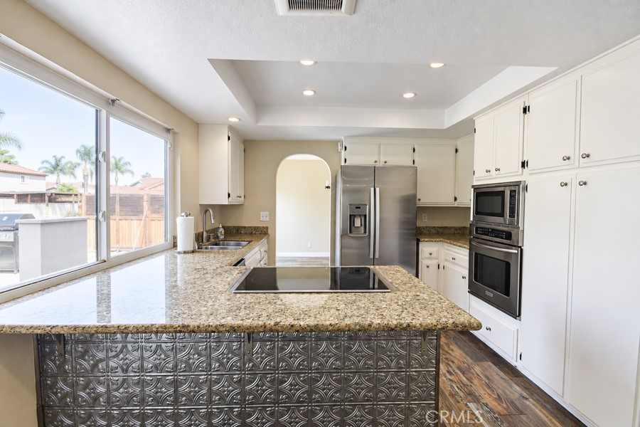 21651 Branta Circle, Huntington Beach CA 92646 - photo 10