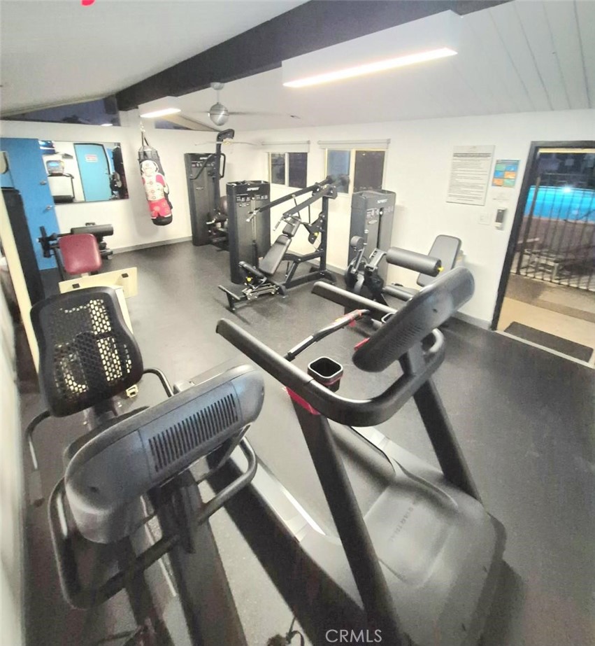 Gym - 21752 Pacific Coast Hwy 7A, Huntington Beach CA 92646 - photo 20