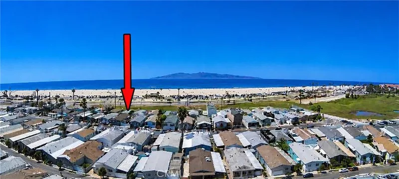 21752 Pacific Coast Hwy 9, Huntington Beach