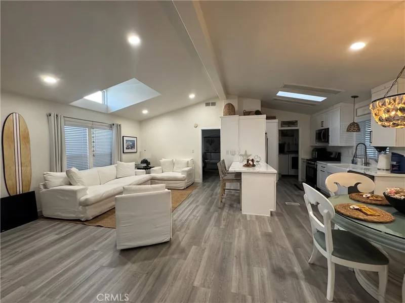 21851 21851 Newland 279, Huntington Beach, CA 92646