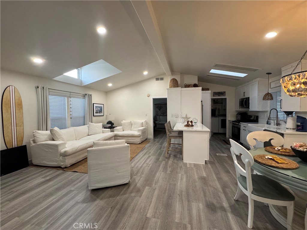 Spacious and Open - 21851 21851 Newland 279, Huntington Beach CA 92646 - photo 1